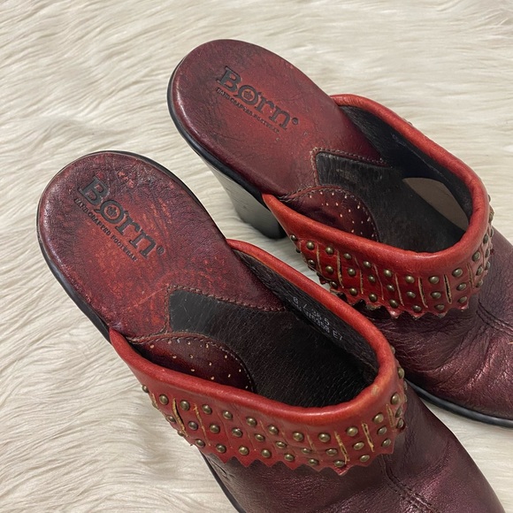 Born Red Metallic Maroon Leather Fringe Studded Boho Heeled Mules Slip On Clogs - Picture 6 of 10
